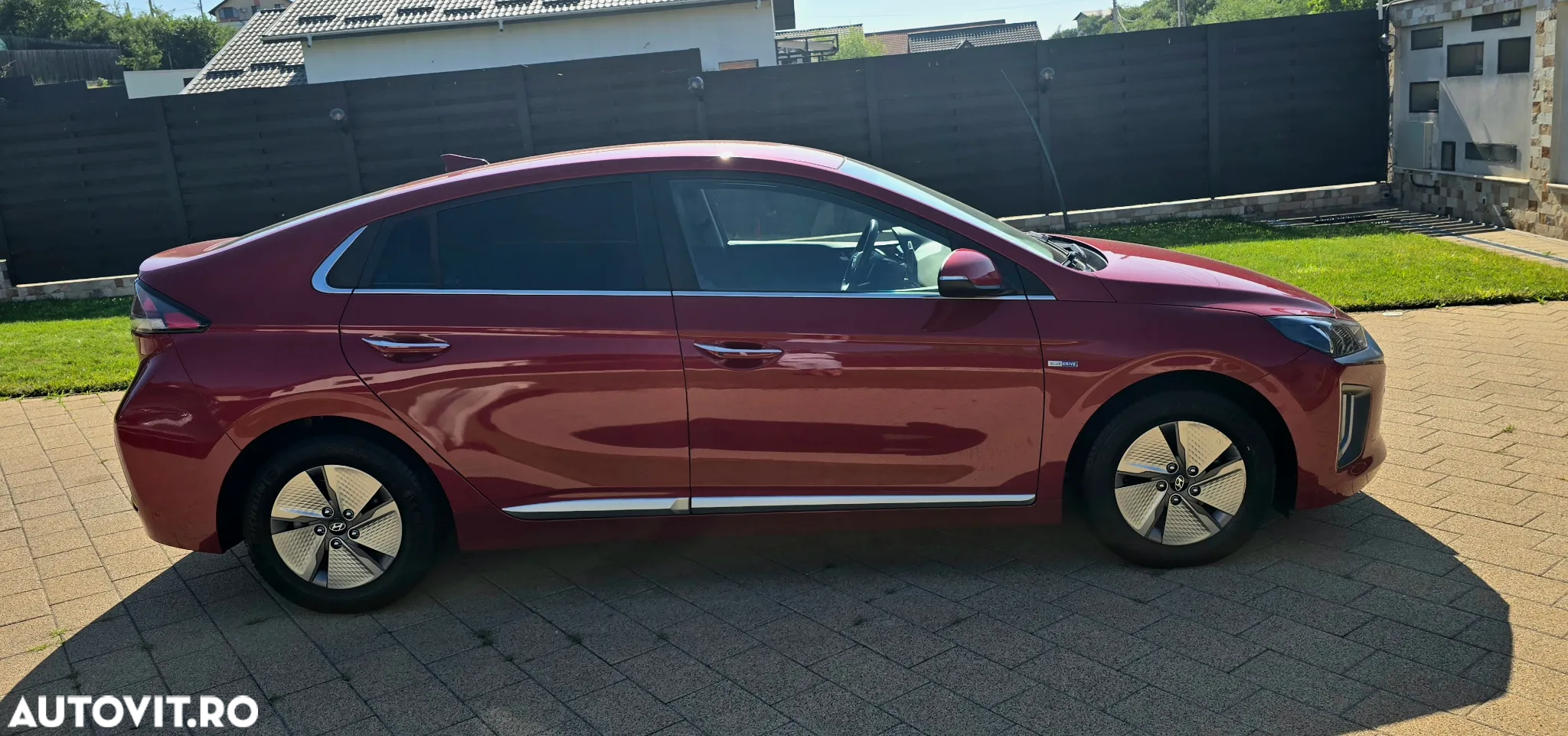 Hyundai IONIQ Hybrid 1.6 GDI Premium - 8