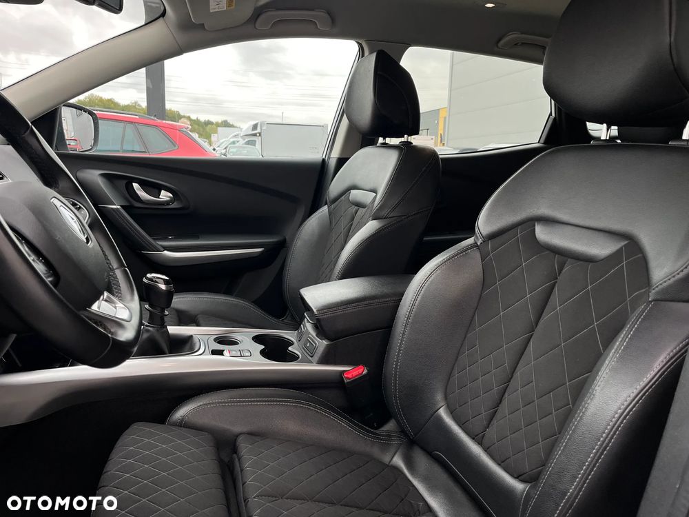 Renault Kadjar 1.3 TCe FAP Intens - 11