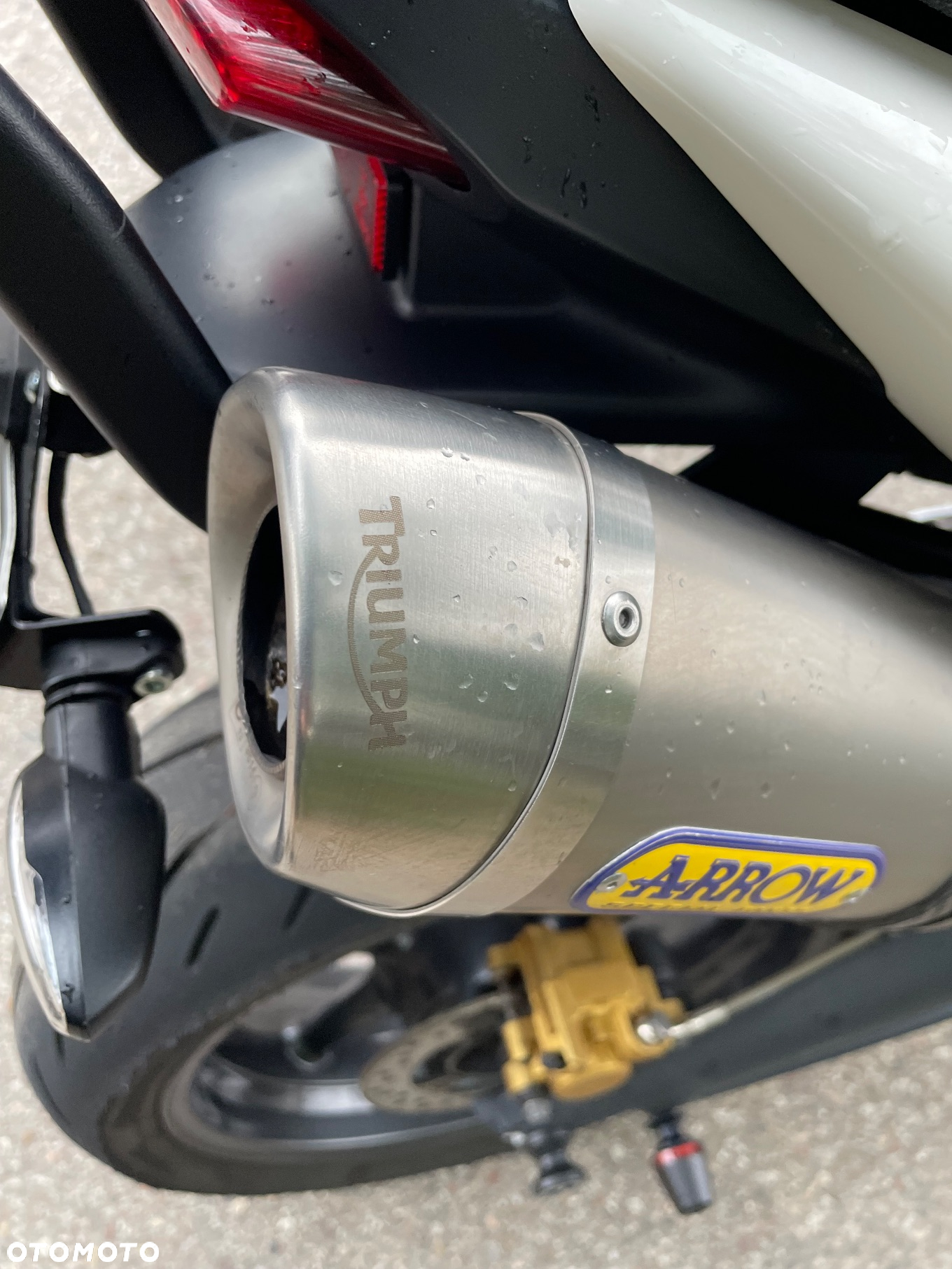 Triumph Street Triple - 17