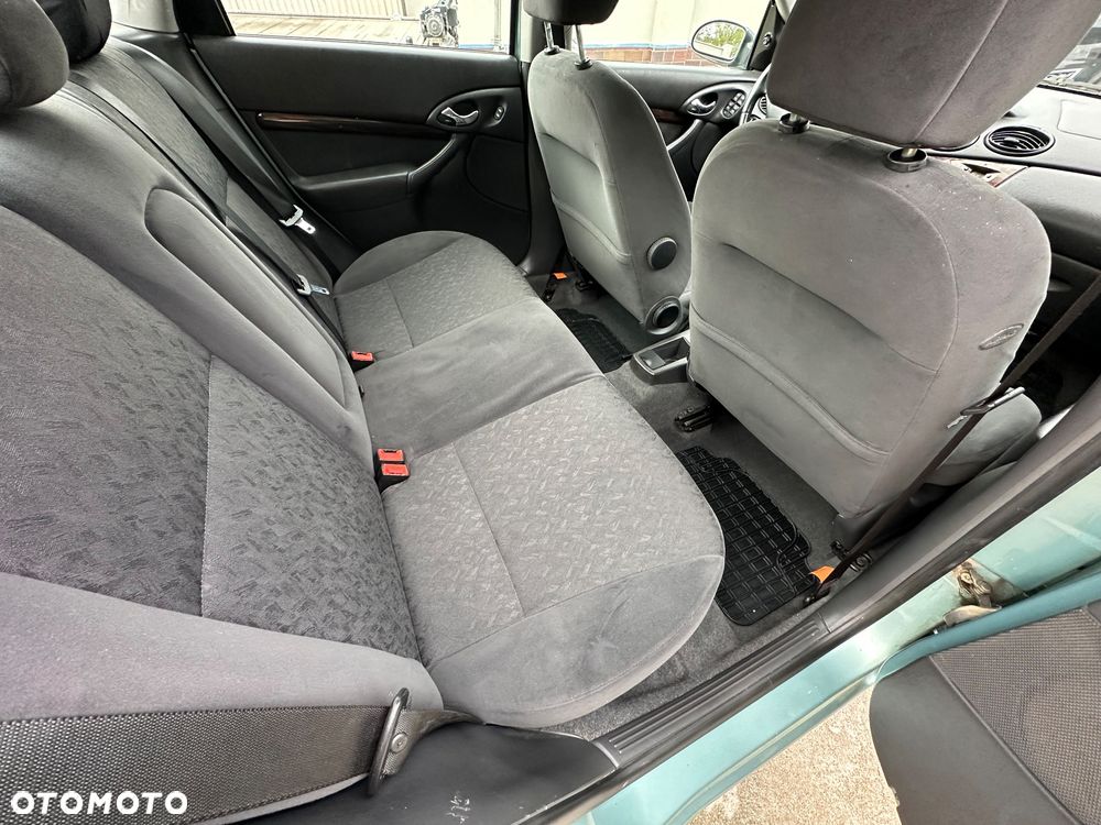 Ford Focus - 7
