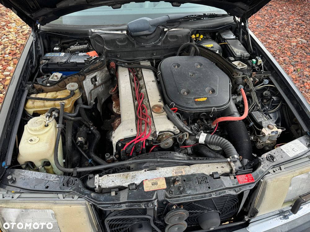 Mercedes-Benz W124 (1984-1993) - 16