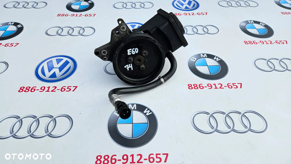 BMW 5 E60 E61 2.5D 3.0D Pompa wspomagania 7693974