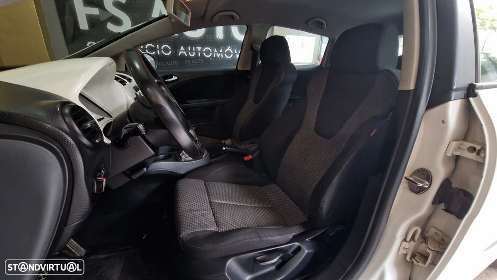 SEAT Leon 1.9 TDI Ecomotive Style - 6