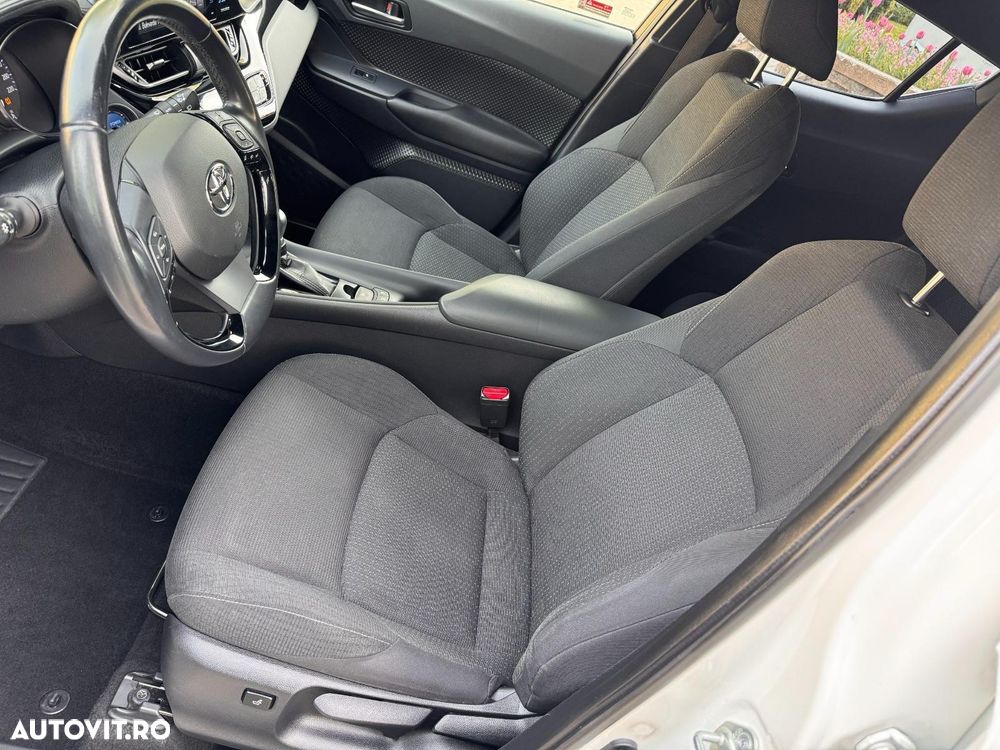 Toyota C-HR 1.8 HSD 122 CP 4x2 CVT Style - 18