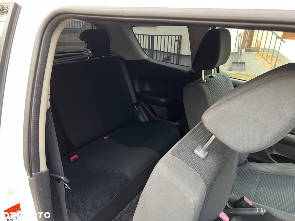 Suzuki Swift 1.3 Club - 18