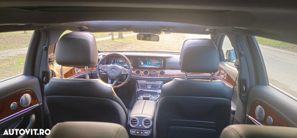 Mercedes-Benz E 220 d 9G-TRONIC Exclusive - 16