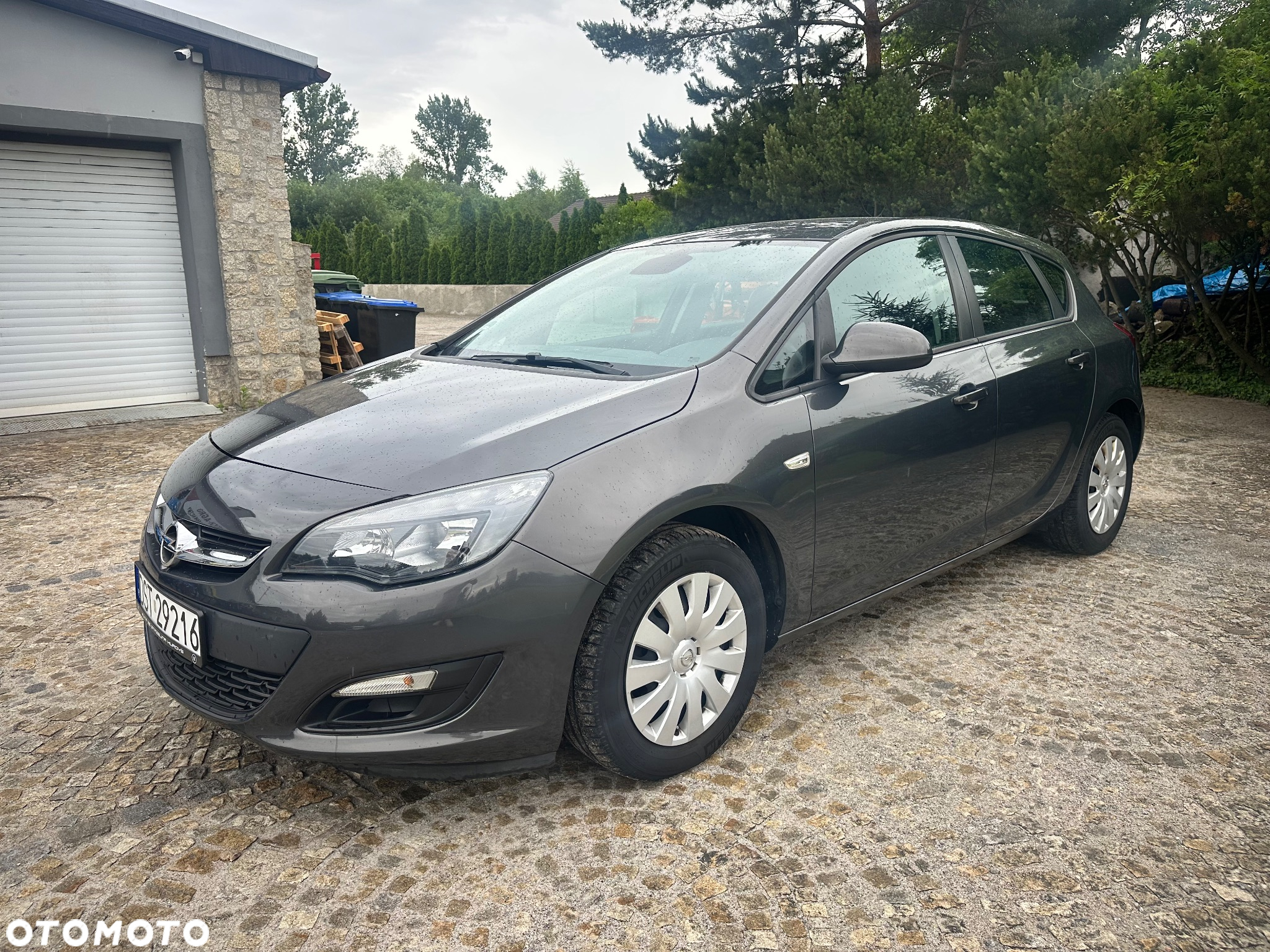 Opel Astra 1.4 Turbo Edition - 2