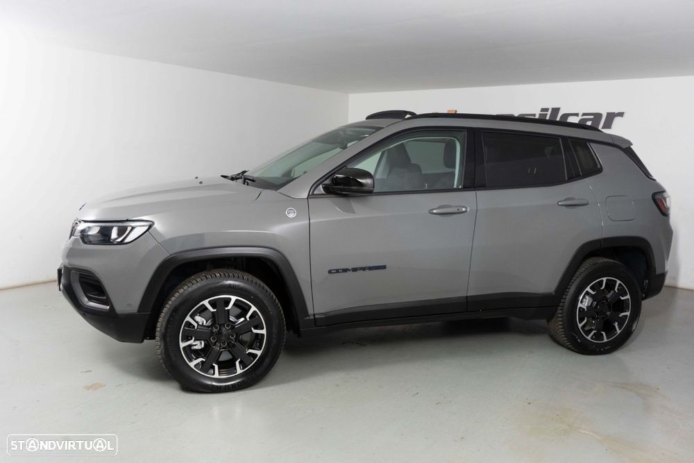 Jeep Compass 1.3 TG Trailhawk - 6