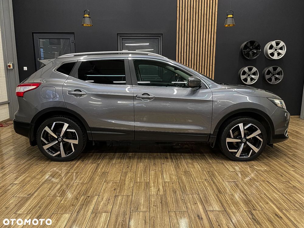 Nissan Qashqai 1.6 DCi Xtronic N-Connecta - 6