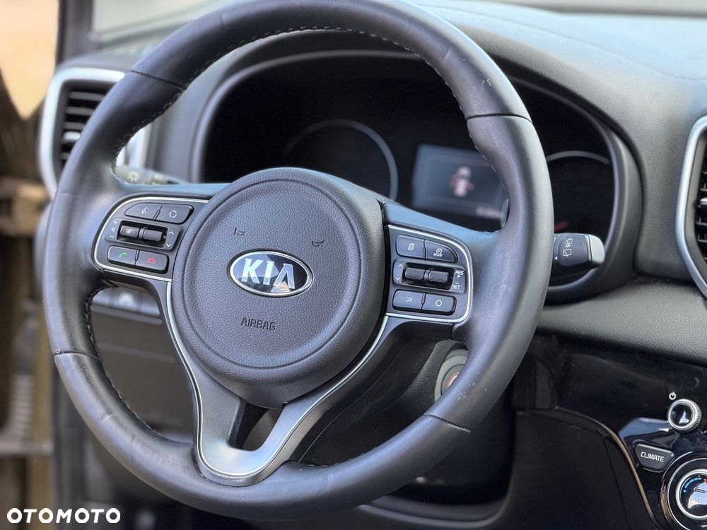 Kia Sportage 2.0 CRDI L 4WD - 29