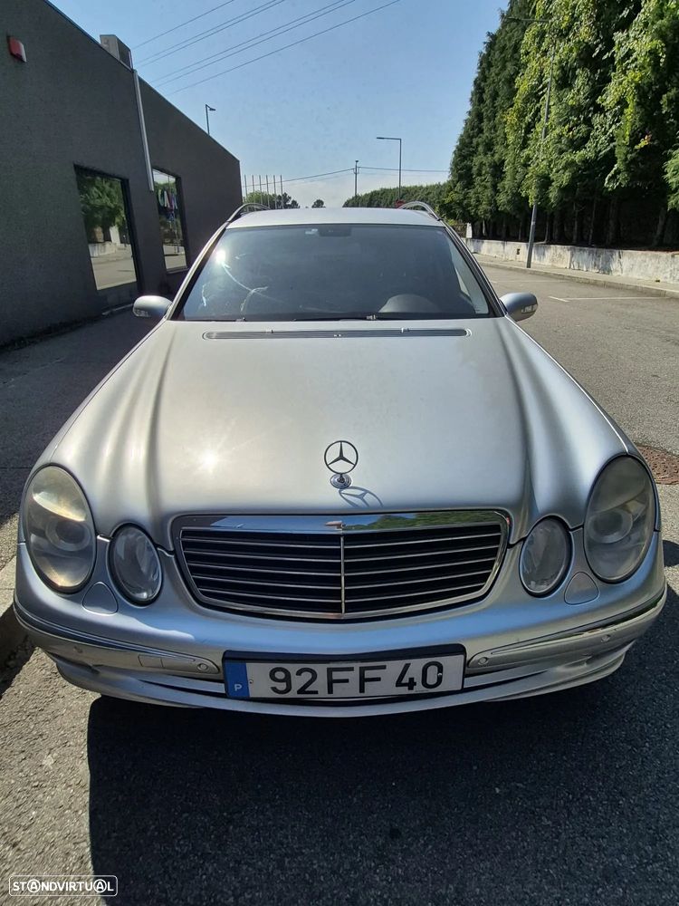 Mercedes-Benz E 220 CDi Avantgarde Aut. - 1