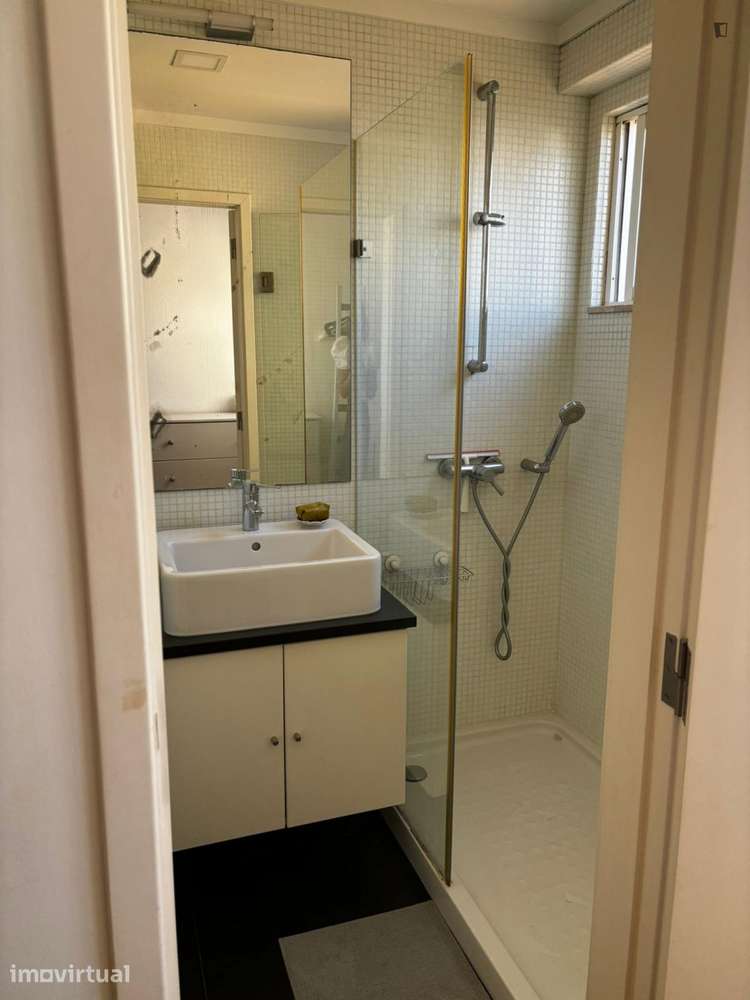 Apartamento com 1 quartos - localizado em Lapa Lisbon - Grande imagem: 2/15