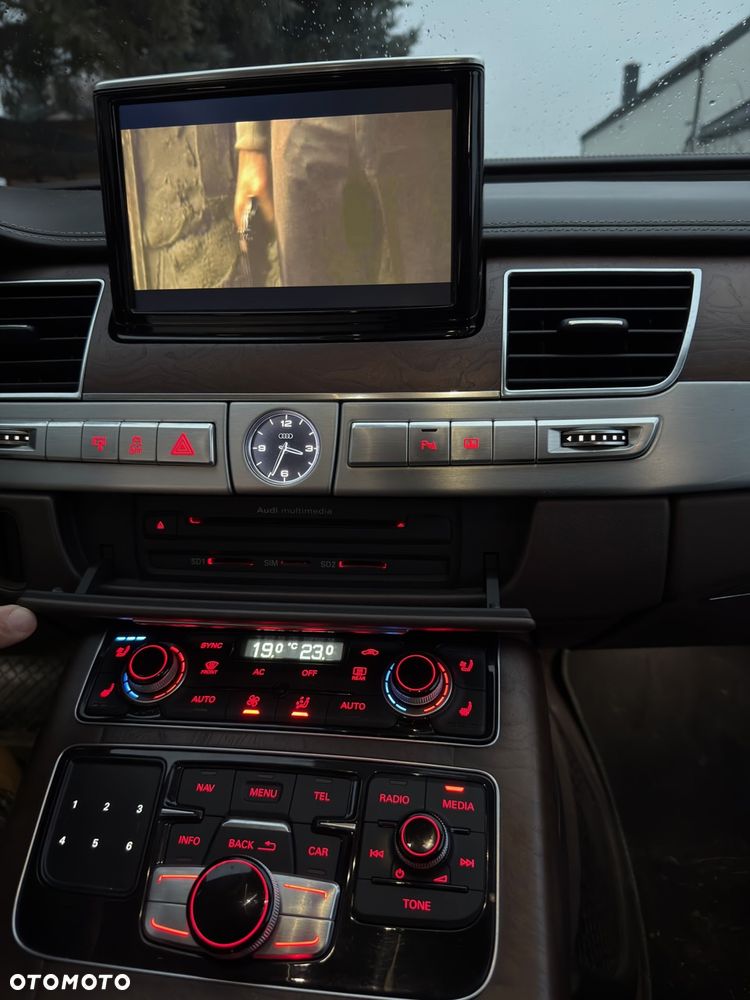 Audi A8 4.2 TDI Quattro - 16