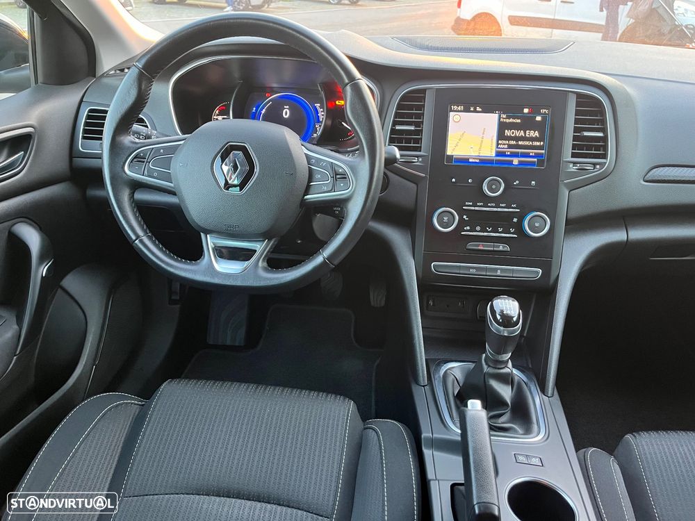 Renault Mégane Sport Tourer 1.2 TCE Limited SS - 15