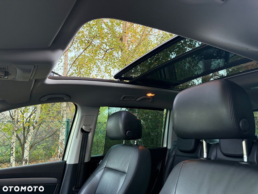 Volkswagen Sharan 2.0 TDI 4MOTION BlueMotion Technology Highline - 30