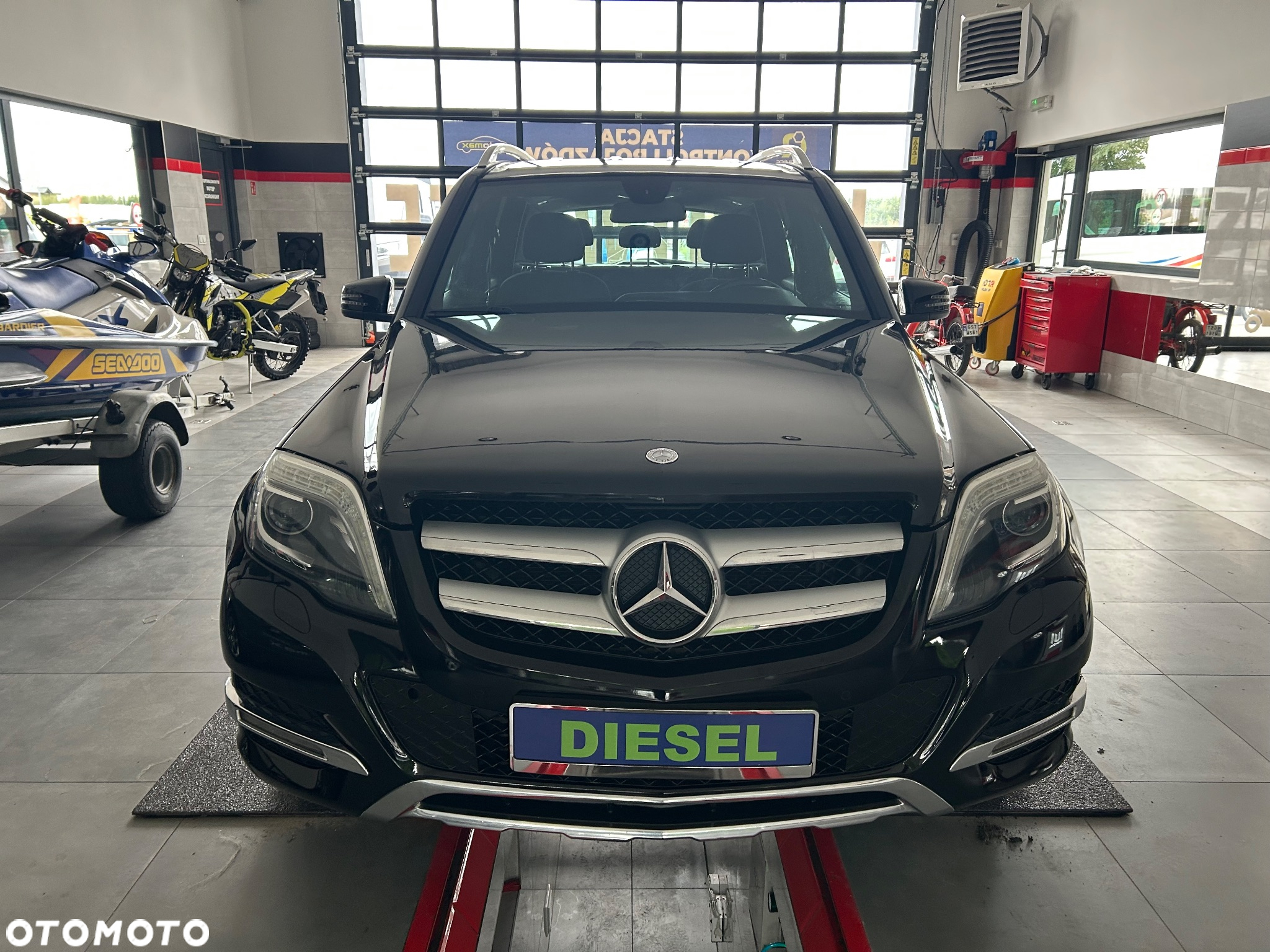 Mercedes-Benz GLK 200 CDI (BlueEFFICIENCY) 7G-TRONIC - 11