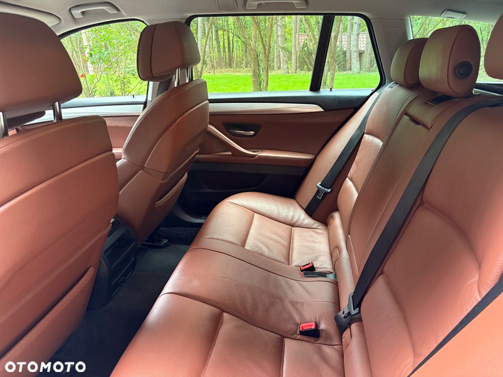 BMW Seria 5 - 23