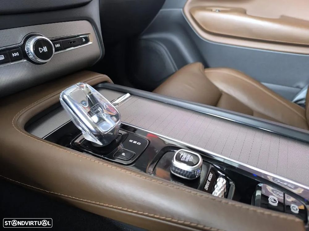 Volvo XC 90 2.0 T8 PHEV R-Design Expression AWD - 14