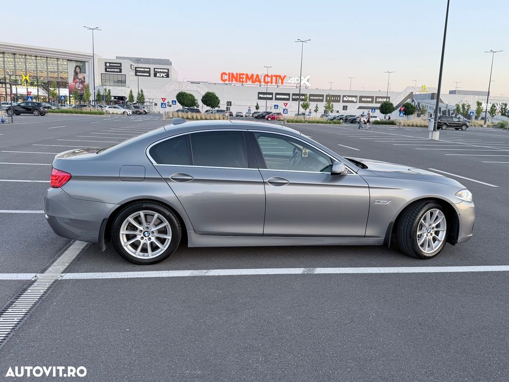 BMW Seria 5 530d xDrive AT - 3