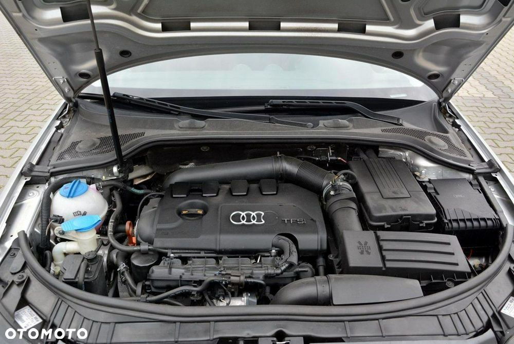 Audi A3 Sportback 1.8 TFSI Attraction S tronic - 33