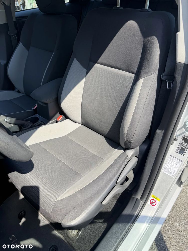 Toyota Auris 1.6 Active - 17