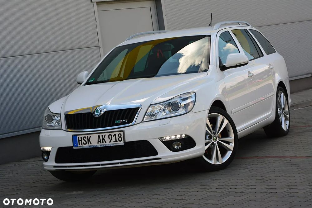 Skoda Octavia 2.0 TSI RS - 20