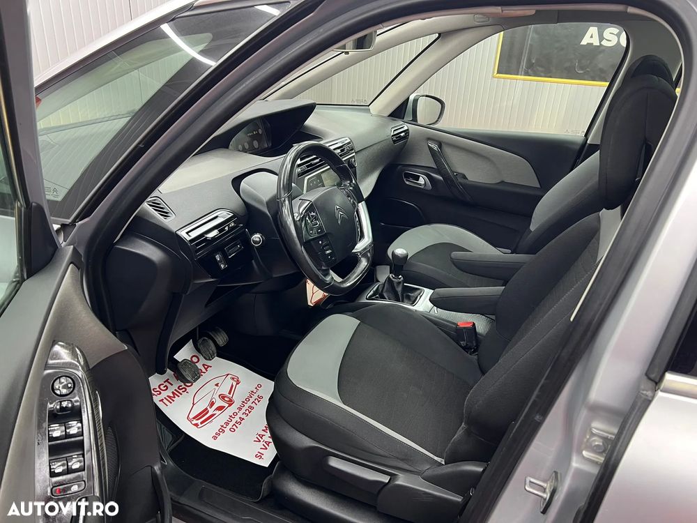Citroën C4 Picasso - 11