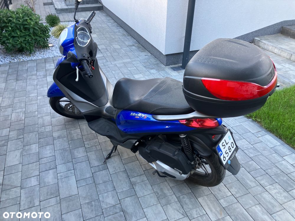 Piaggio Medley - 4