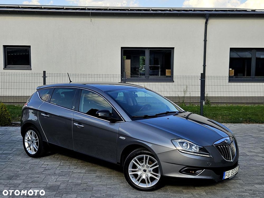 Lancia Delta 1.4 TurboJet 16v Gold - 13