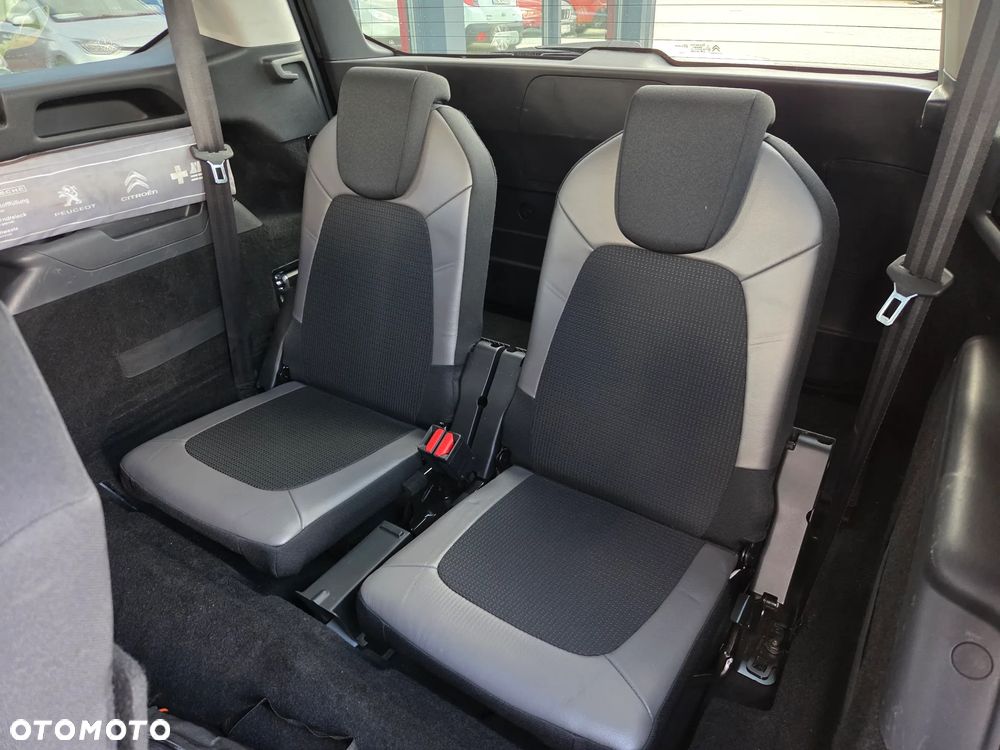 Citroën C4 Picasso BlueHDi 120 Business Class - 11