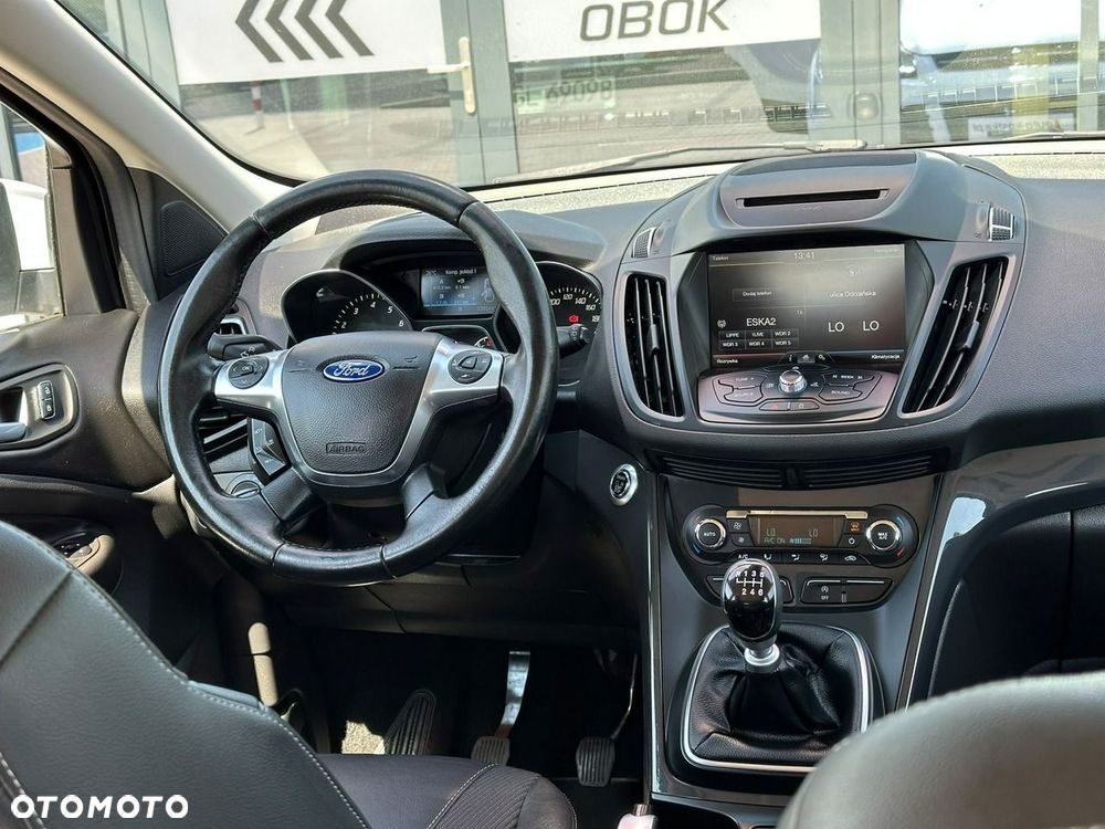 Ford Kuga 1.5 EcoBoost 2x4 Cool & Connect - 10