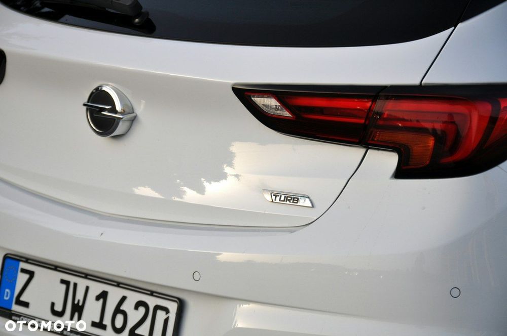 Opel Astra - 16