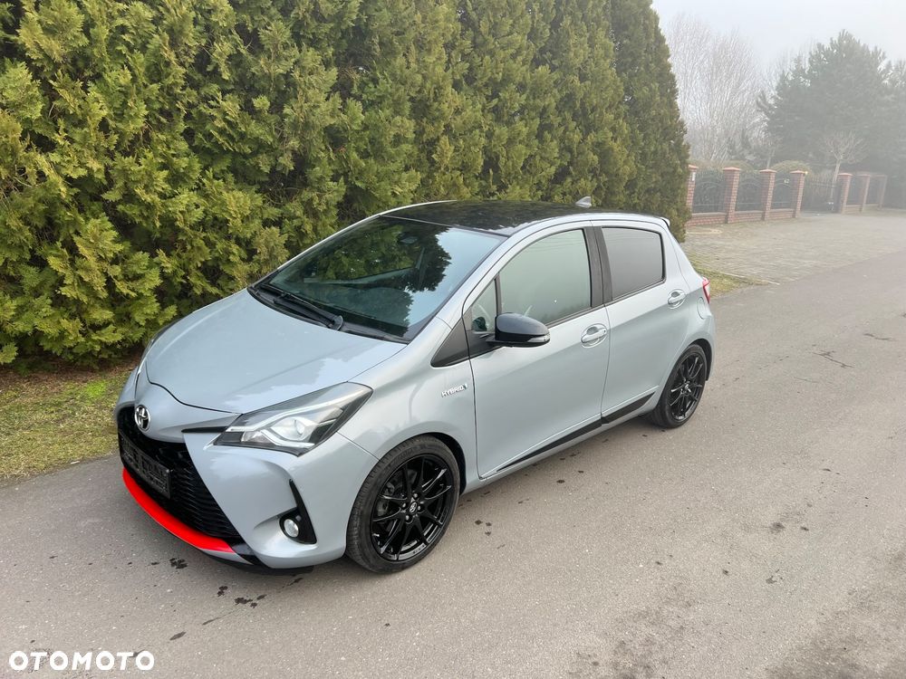Toyota Yaris - 1