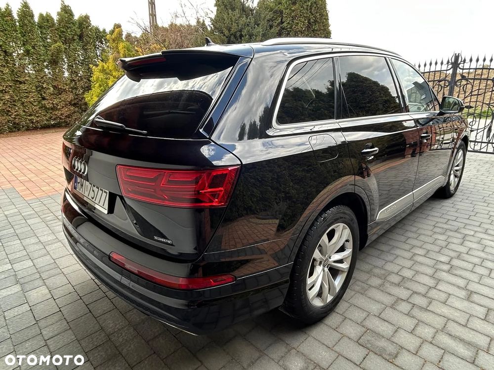Audi Q7 - 13