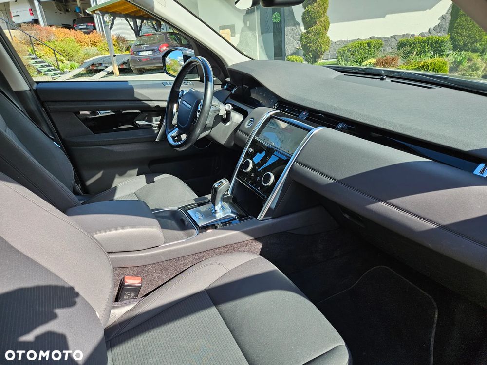 Land Rover Discovery Sport 2.0 D150 - 13