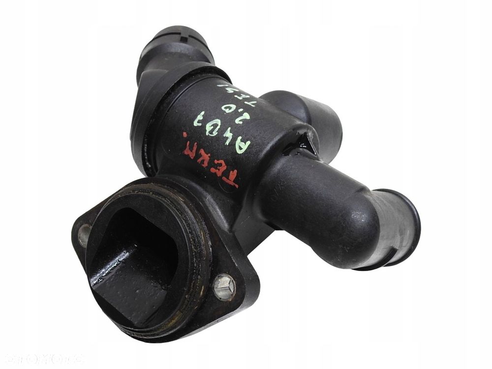 OBUDOWA TERMOSTATU AUDI A4 B7 2.0 TFSI - 1