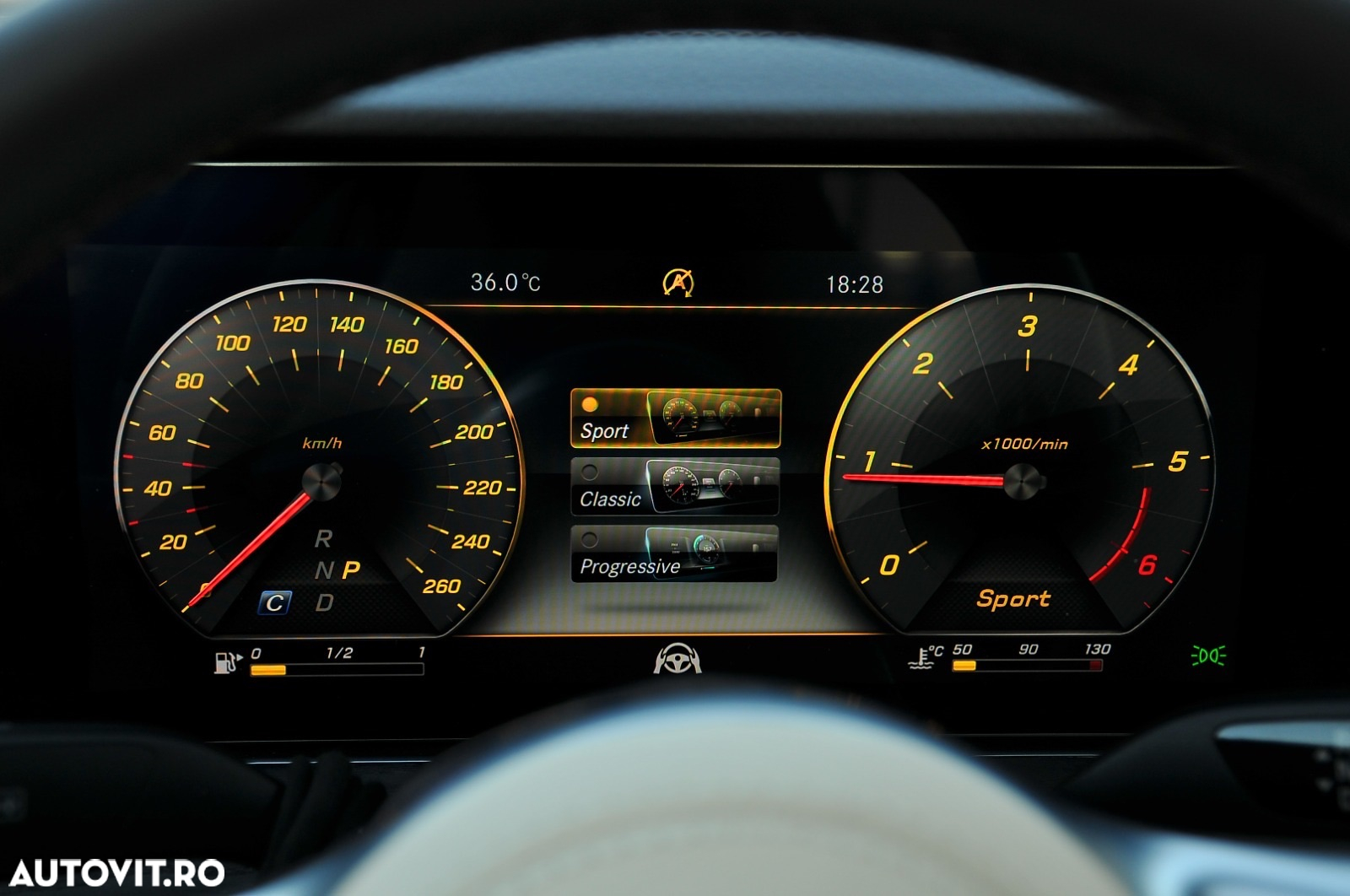 Mercedes-Benz E 350 d 4Matic Coupe 9G-TRONIC AMG Line - 25