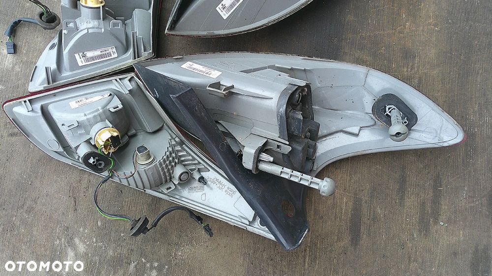 RENAULT MEGANE 3 III LAMPA TYLNA PRAWA LUB LEWA - 4