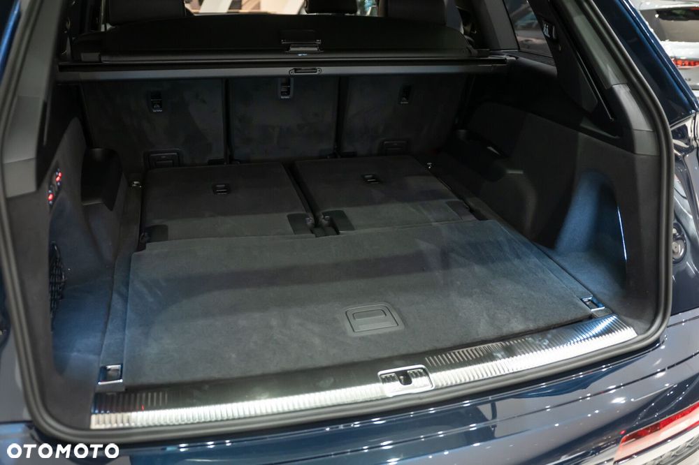 Audi Q7 - 8