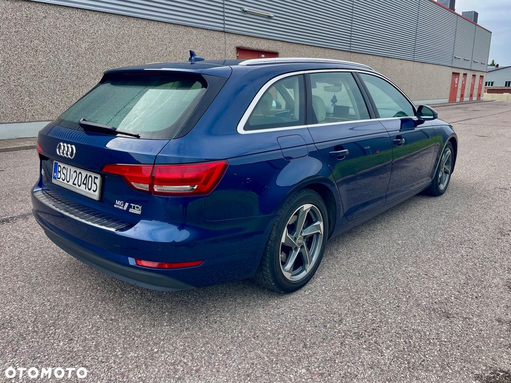 Audi A4 Avant - 11