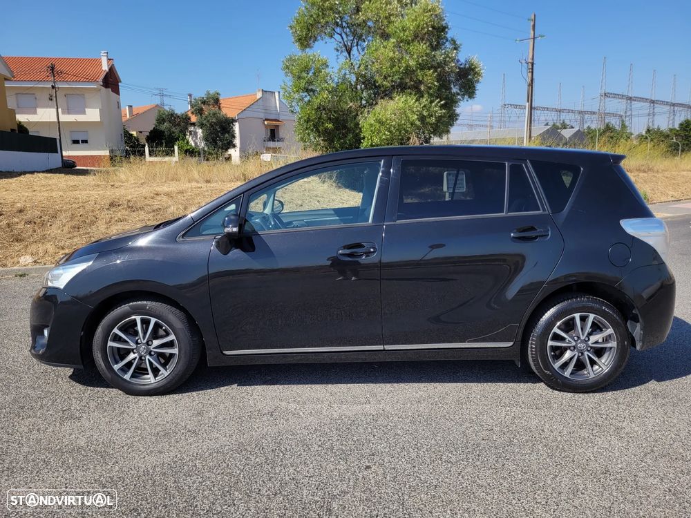 Toyota Verso 2.0 D-4D Exclusive+NAVI - 6