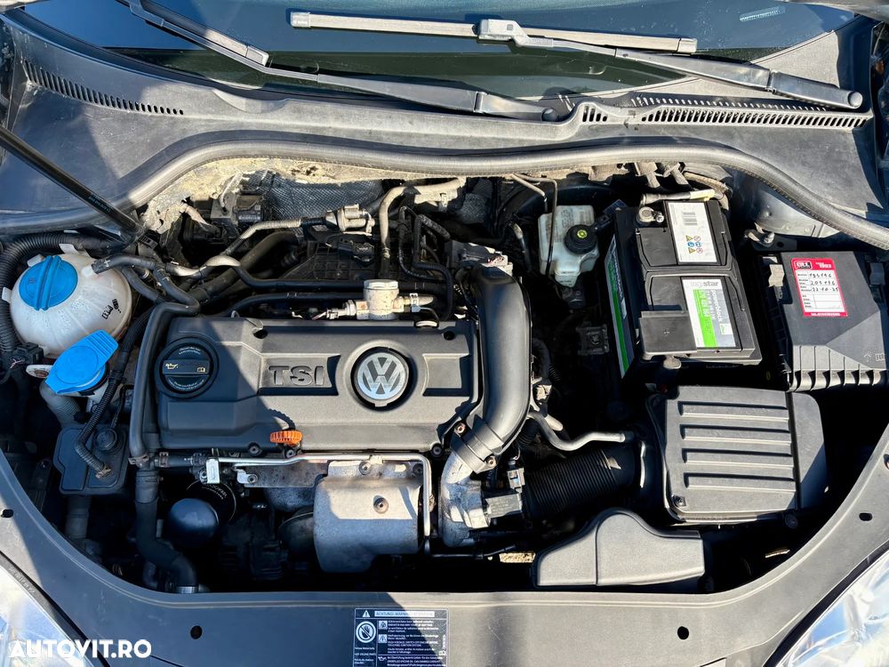 Volkswagen Golf 1.4 TSI Highline - 21