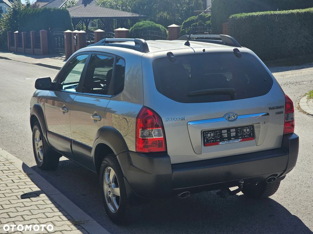 Hyundai Tucson 2.0 CRDi VGT 2WD Automatik GLS - 14