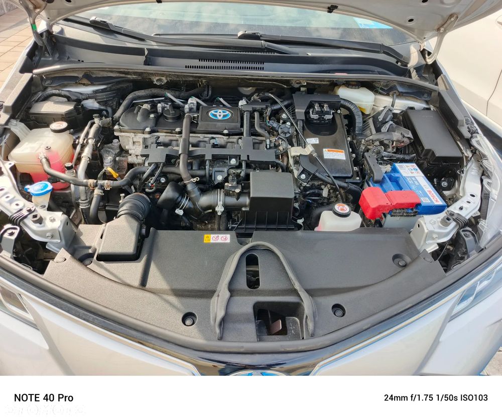 Toyota Corolla 1.8 Hybrid Active - 12