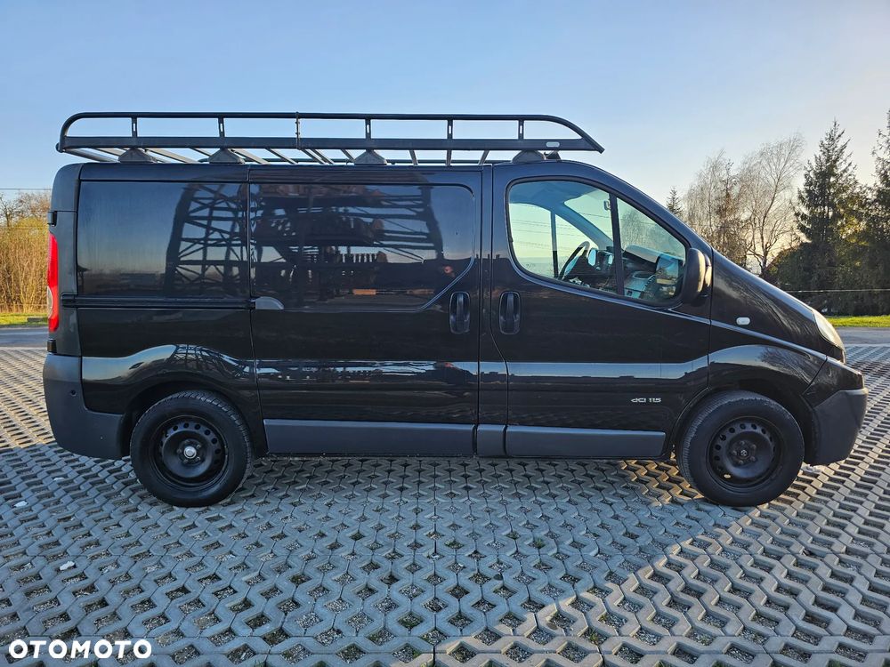 Renault Trafic - 12