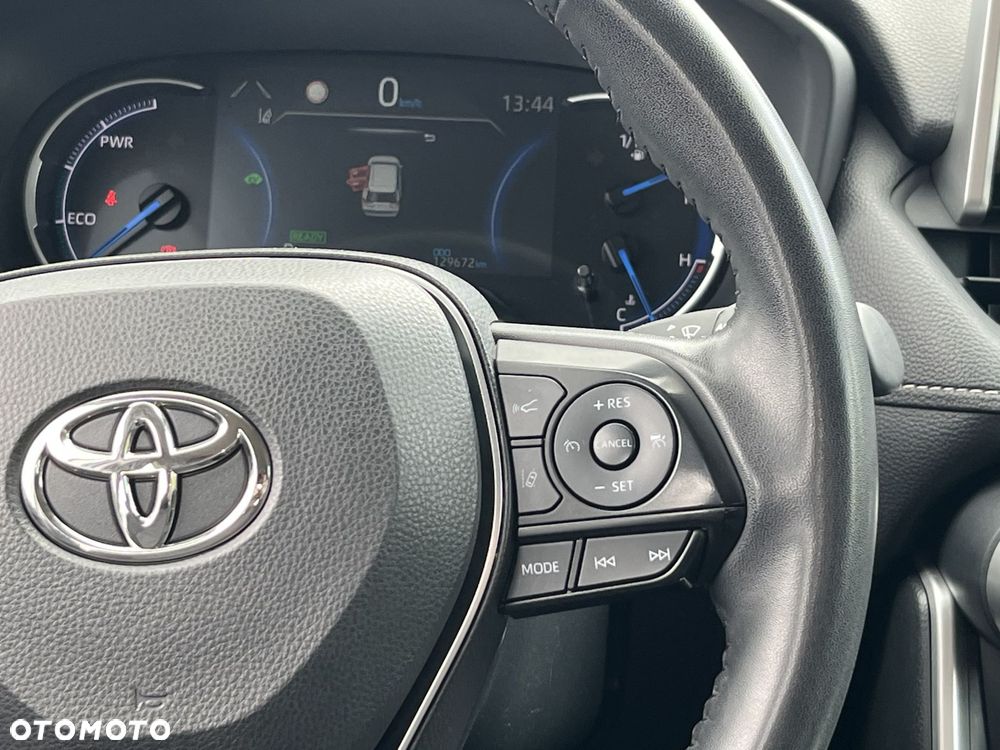 Toyota RAV4 - 16