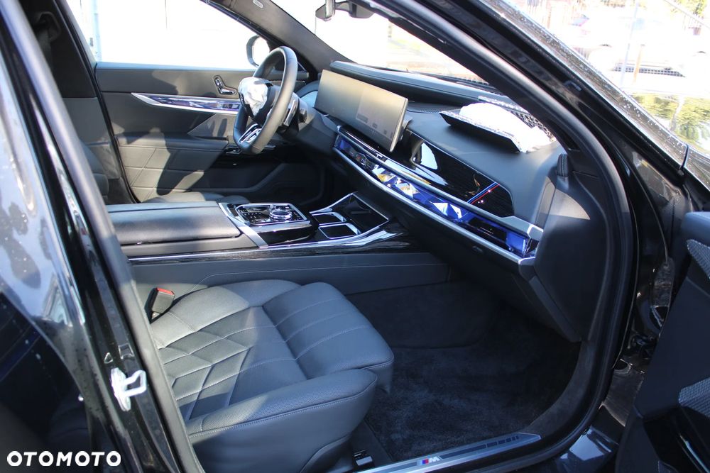BMW Seria 7 740d xDrive mHEV M Sport sport - 18