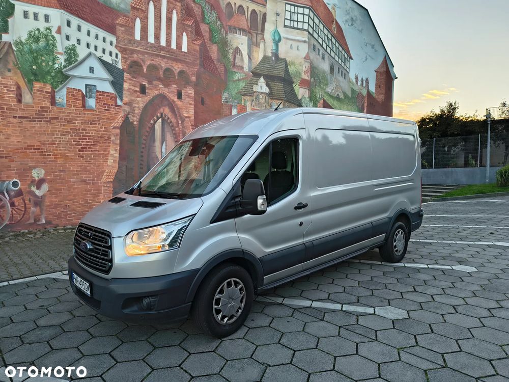 Ford Transit - 1