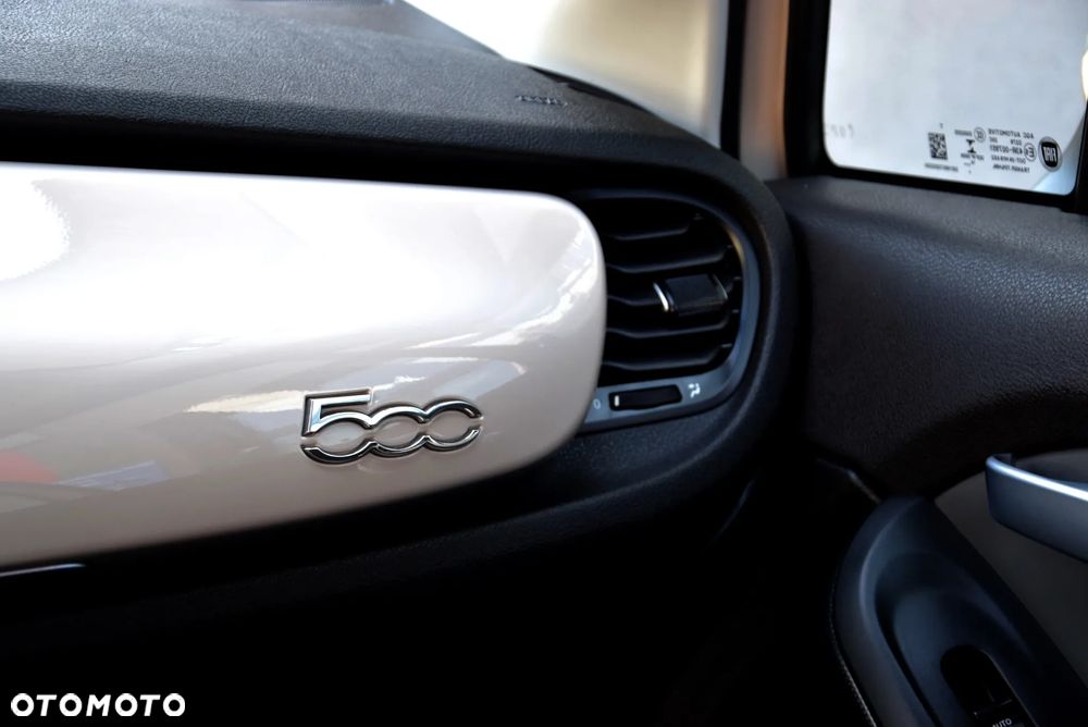 Fiat 500X 1.4 MultiAir Lounge - 24