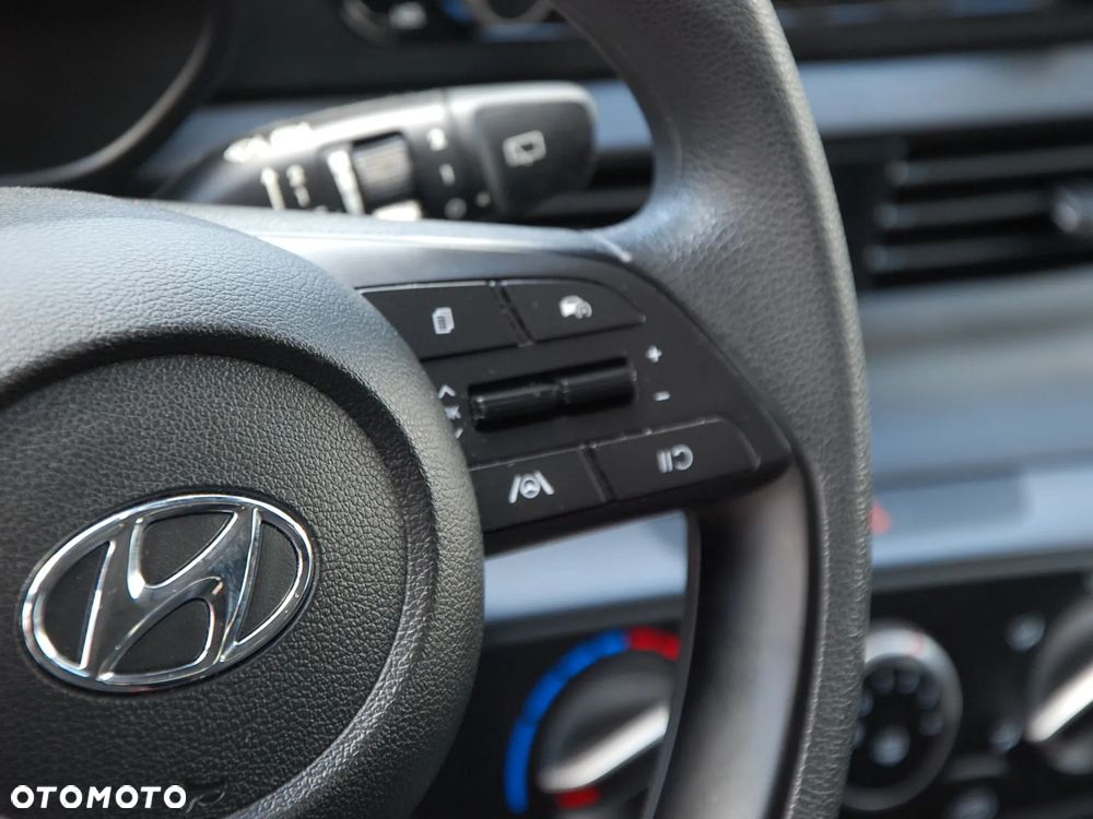 Hyundai i20 1.2 Pure - 29